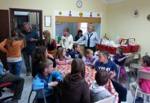 „Uskršnji BUM“ : Deci u Drljanu uručeni paketići