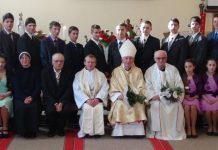 Bérmálkozás Péterrévén