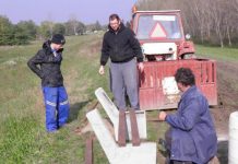 Új padok kerülnek a péterrévei Tisza-partra