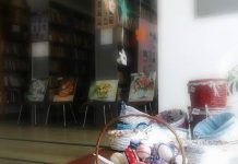 Kreativni hobi: Prolećna izložba u biblioteci u Bačkom Gradištu