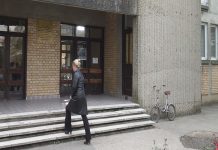 Kapija i zid od mesnog samodoprinosa u školi u Novom Miloševu