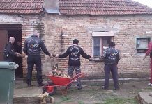 Novobečejski bajkeri u ulozi Deda Mraza