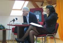 Dragan Velikić promovisao Bečejcima svoj roman „Islednik“ Dragan Velikić na književnoj večeri u Bečeju | Foto: Vlastimir Jankov