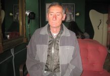 Živko Belanov: Teže je sedeti u sedlu, nego okretati pedale Kad stegne zima, Živku je dobar i kućni velosiped | Foto: Vlastimir Jankov