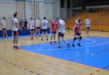 Odbojkaši Bečeja uknjižili i osmi poraz u nastavku prvenstva Bečejskim odbojkašima predstoji grčevita borba za opstanak | Foto: Vlastimir Jankov