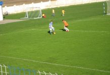 Fudbal: Bečejci uknjižili novu pobedu i grabe ka Srpskoj ligi Šahovskim rečnikom, bila je to Ognjenova simultanka | Foto: Vlastimir Jankov