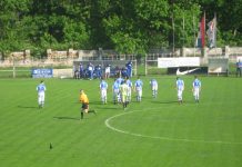 Fudbal: Evro gol Koste Aleksića Bečejci su počeli utakmicu u plavo belim dresovima... | Foto: Vlastimir Jankov