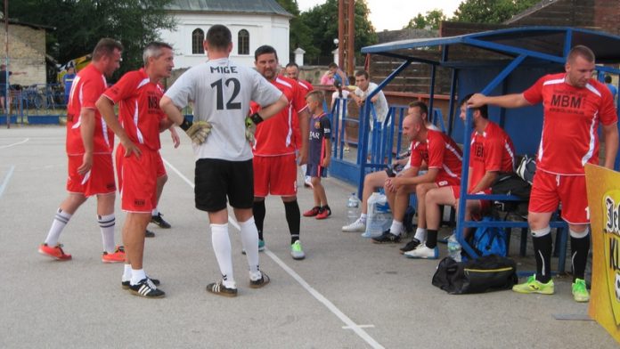 Finalisti iz Novog Bečeja u konkurenciji veterana | Foto: Vlastimir Jankov