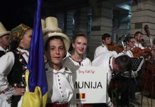 Završen folk – fest uz pesmu, igru, etno bazar i vatromet