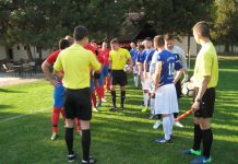 Fudbal: Voši derbi – „mladostaši“ i dalje neporaženi Ovako je počeo derbi u Bačkom Gradištu | Foto: Vlastimir Jankov