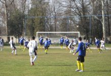 Fudbal: „Lavovi“ nisu iskoristili dva penala Sa utakmice Bečejaca i Čelarevaca u Bačkom Gradištu | Foto: Vlastimir Jankov