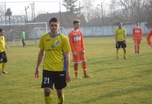 Fudbal: Dražić brži od štoperice „Prvenac“ Koste Dražića doneo je tri boda Bečejcima | Foto: Vlastimir Jankov