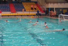 Vaterpolo: Za prvi jubilej plaketa porodici Tri dana vaterpolo mladosti u bečejskom bazenu | Foto: Vlastimir Jankov