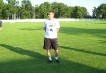 Fudbal: Branku Saviću izglasano poverenje Trener Branko Savić i dalje ima poverenje rukovodstva Bečejaca | Foto: Vlastimir Jankov