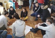 BUM: Mlade upoznati kako da pomognu osobama obolelima od HIV-a