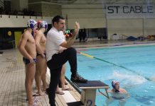 Vaterpolo: Momci sa Tise optimisti pred gostovanje u Novom Sadu Goran Krstonošić u pozi kao njegov učitelj Vlaho Orlić | Foto: Vlastimir Jankov