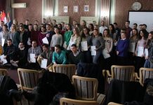 Studentima uručeni ugovori o stipendiranju