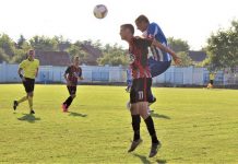 Fudbal: Bečejci i u drugoj proveri pobedili Borba za svaku loptu kraj Tise | Foto: Vlastimir Jankov