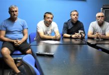 Fudbal: Ofanzivnom igrom do bodova Sportski direktor Miloš Andrić, kapiten Slavoljub Dabižljević, šef stručnog štaba Milan Belić i zamenik predsednika Nedeljko Vasić na pres konferenciji | Foto: Vlastimir Jankov