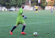 Fudbal: Popravni u subotu Golman Mane Marković je triputa vadio loptu iz mreže u Prigrevici