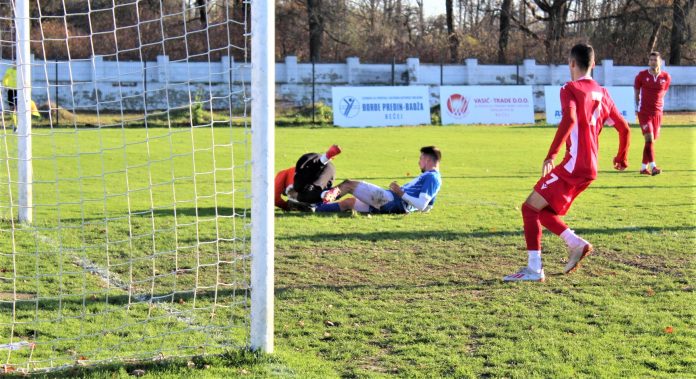 Golman Pavasović je za malo bio brži od Kobiljskog