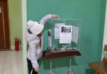 Odbojka: Večeras humanitarna utakmica za pomoć porodici Janković Sa jučerašnje odbojkaške utakmice u Bačkom Gradištu