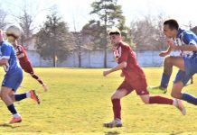OFK Bečej 1918: Ilići prvi digli sidro Odlaze Ilići: Strahinja Ilić pozadi, Petar napred