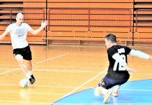 Fudbal: Potiski derbi u premijernom kolu Sa treninga Bečejaca novajlija Miloš Pokrajac i golman Sava Vadaski