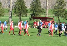 Fudbal: Ovog vikenda startuje međuopštinska fudbalska liga Sa jednog od ranijih opštinskih derbija u Bačkom Petrovom Selu