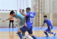 Futsal: Komšijski derbi zasluženo pripao Banaćanima Sa komšijskog derbija Korać (10) i Tomić u u borbi za loptu