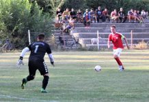 Fudbal: „Poslastica“ opštinski derbi Kapiten Jedinstva Šandor Mihalec je stalna opasnost za protivničke golmane