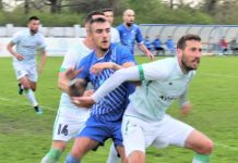 Fudbal: Pojačana konkurencija samo motiviše Luka Krajinović je često u sendviču dvojice protivničkih igrača