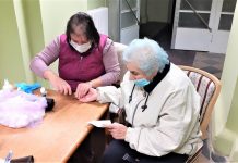 Svetski dan borbe protiv dijabetesa u Bečeju obeležen radno Pre početka skupštinskog dela, obavljeno je merenje nivoa šećera u krvi