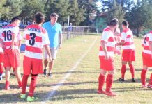 Fudbal: Lider, ipak, bolji Trener Dejan Kapriš i fudbaleri Jedinstva