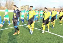 Fudbal: U komšijskom odmeravanju snaga Gradištanci pobedili Bečejce Izlazak komšija na teren