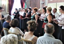 Veče horske muzike u Bečeju Crkveni hor Sveti Georgije sa dirigentom Senkom Jovanović