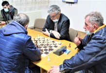 Šah: Smeši se viši rang Milorad Ćulum sekretar i takmičar ŠK Pion iz Bečeja