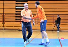 Futsal: Bečejci otvaraju novu sezonu u Novoj Pazovi Predsednik KMF Bečej 2003 Miloš Radanović i igrač Marko Novaković