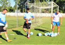 Fudbal: Okreću se novim izazovima Golmanski deo Bečejaca Isidor Milovanov, Millan Drinčić i trener Miloš Andrić