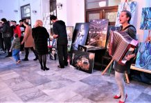 Bečejci uživali u kulturi i zabavi formata „Happy Days” I na ovakav način izložba može da se otvori