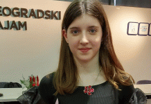 Plivački savez Srbije nagradio Anu Rebeku i njenog trenera Milana Đurića Ana Rebeka Nađnemedi