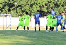 Fudbal: Premijerna utakmica kraj Tise opravdala očekivanja POGODAK- Perić (19) postiže efektan gol za Bečejce