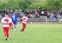 Fudbal: Sigurni Petrovoselci Petrovoselci u crveno-beloj opremi sigurno koračaju ka tituli prvaka