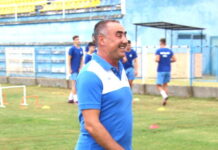 Fudbal: Todorović obalu Dunava zamenio Tisom Šef stručnog štaba Siniša Todorović i pomoćnik Nemanja Vasin na prvom treningu