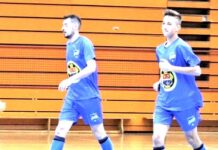 Futsal: Poker Pelengića Luka Božičić desno postigao je dva gola u Kačarevu