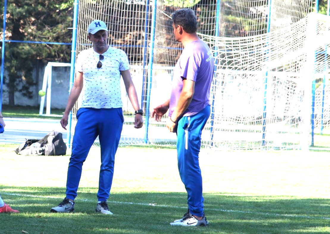 Treneri Gradištanaca Mirko Davidović i trener golmana Slobodan Backović
