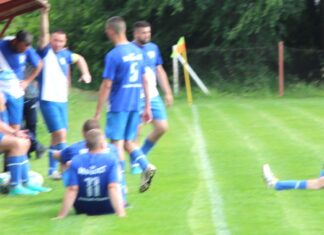 Tokom vikenda igra se šesto kolo Međuopštinske fudbalske lige “Mladostaši” priželjkuju pobedu u Malom Iđošu FOTO: V. Jankov