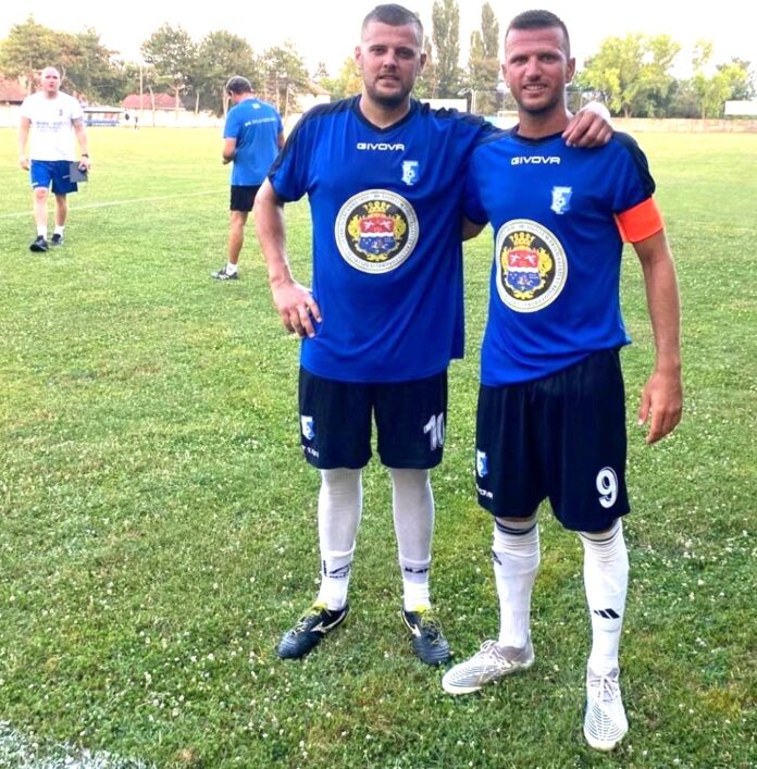 Iskustvo na njihovoj strani Vasić i Jović