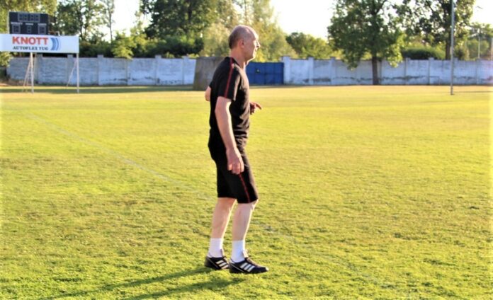 ofk bečej_NOVI KORMILAR TISKOG BRODA - Trener Miroslav Knežević