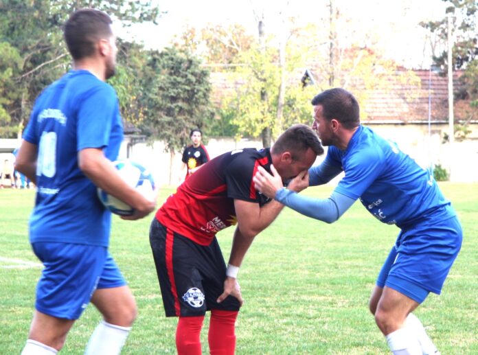 Gradištanci Vasić i Jović u plavim dresovima